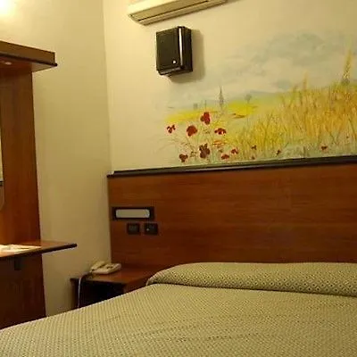 Otel Leonardo 3*